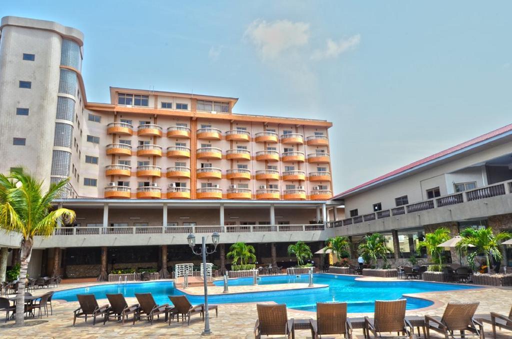 Mensvic Grand Hotel Accra Exteriör bild